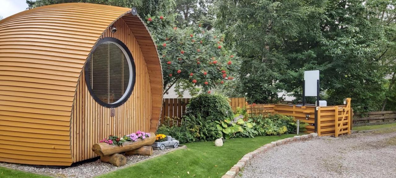 Eriskay B&B And Aviemore Glamping Exterior photo